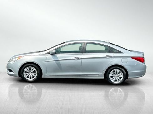 Used 2012 Hyundai Sonata GLS FWD image 7