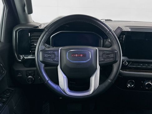 Used 2024 GMC Sierra 1500 Elevation AWD/4WD image 17