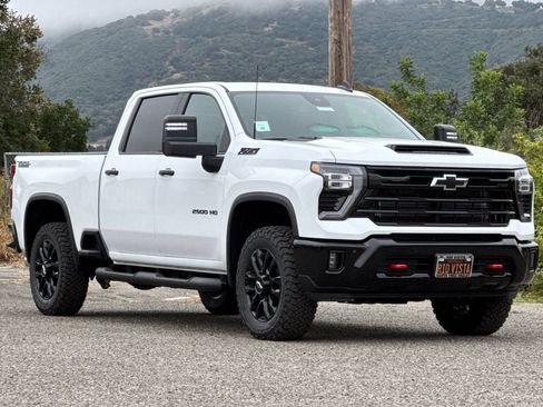 New 2026 Chevrolet Silverado 2500 LT w/ Trail Boss Package AWD/4WD image 2