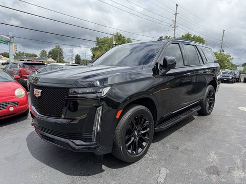 Used 2023 Cadillac Escalade Sport AWD/4WD image 1
