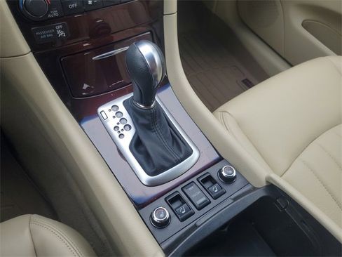 Used 2017 INFINITI QX50 2WD w/ Technology Package image 25