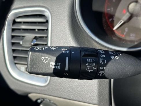 Certified 2019 Dodge Durango SXT image 37