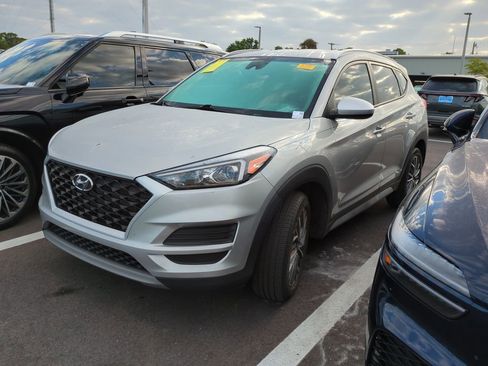 Certified 2021 Hyundai Tucson SEL image 2