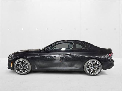 Used 2025 BMW 230i xDrive Coupe w/ M Sport Package image 8