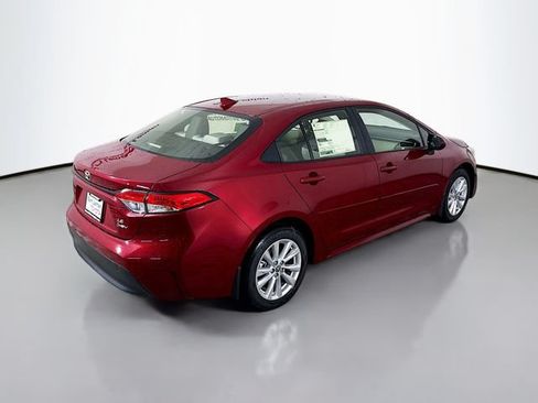 Used 2026 Toyota Corolla LE w/ LE Premium Package FWD image 7