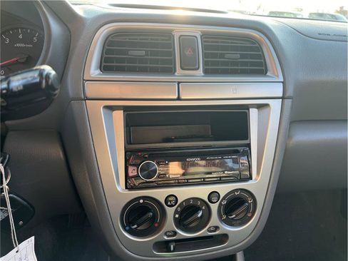 Used 2004 Subaru Impreza Outback Sport image 12