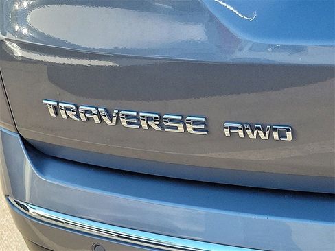 Used 2020 Chevrolet Traverse Premier w/ LPO, Floor Liner Package image 24