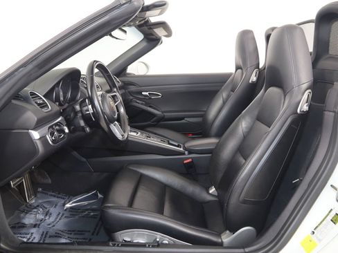 Used 2017 Porsche 718 Boxster S RWD image 12