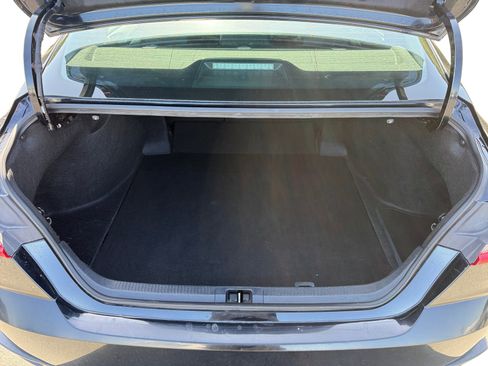 Used 2025 Toyota Camry SE FWD image 17
