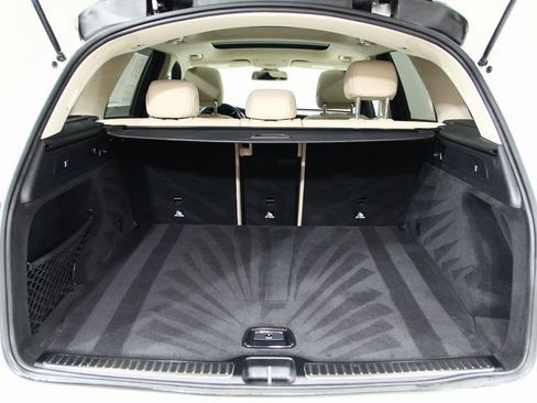 Certified 2019 Mercedes-Benz GLC 300 4MATIC image 28