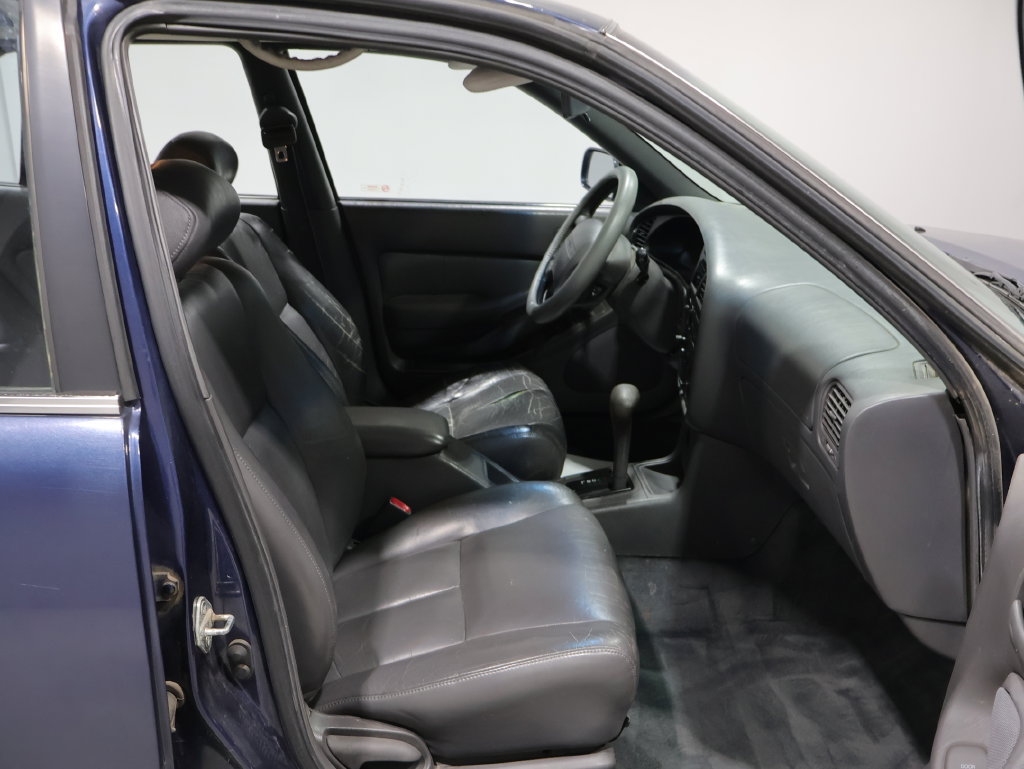 Used 1994 Toyota Camry XLE FWD image 23