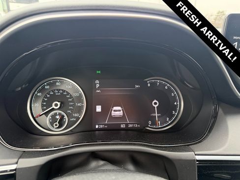 Used 2025 Genesis GV70 2.5T image 5