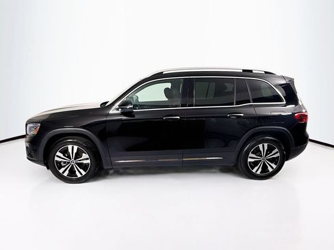 Used 2025 Mercedes-Benz GLB 250 image 8