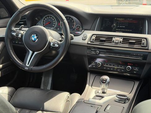 Used 2014 BMW M5 RWD image 13