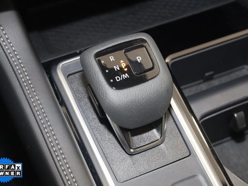 Used 2024 Nissan Pathfinder Platinum w/ Cargo Package image 7