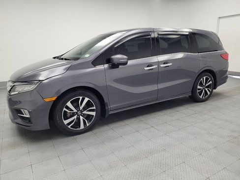 Used 2020 Honda Odyssey Elite image 2
