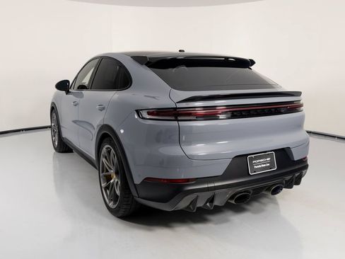 Certified 2024 Porsche Cayenne Turbo GT AWD/4WD image 3