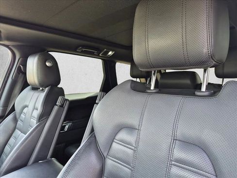 Used 2016 Land Rover Range Rover Sport HSE AWD/4WD image 9