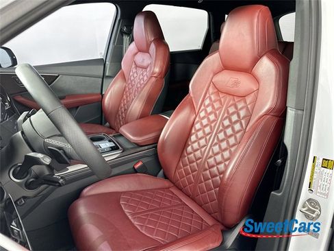 Used 2024 Audi SQ7 Premium Plus w/ Executive Package image 11