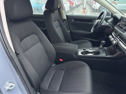 Used 2024 Honda Civic EX image 9