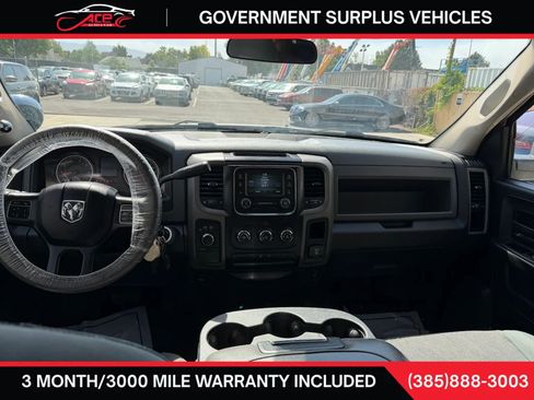 Used 2018 RAM 1500 4x4 Crew Cab w/ Chrome Appearance Group image 11