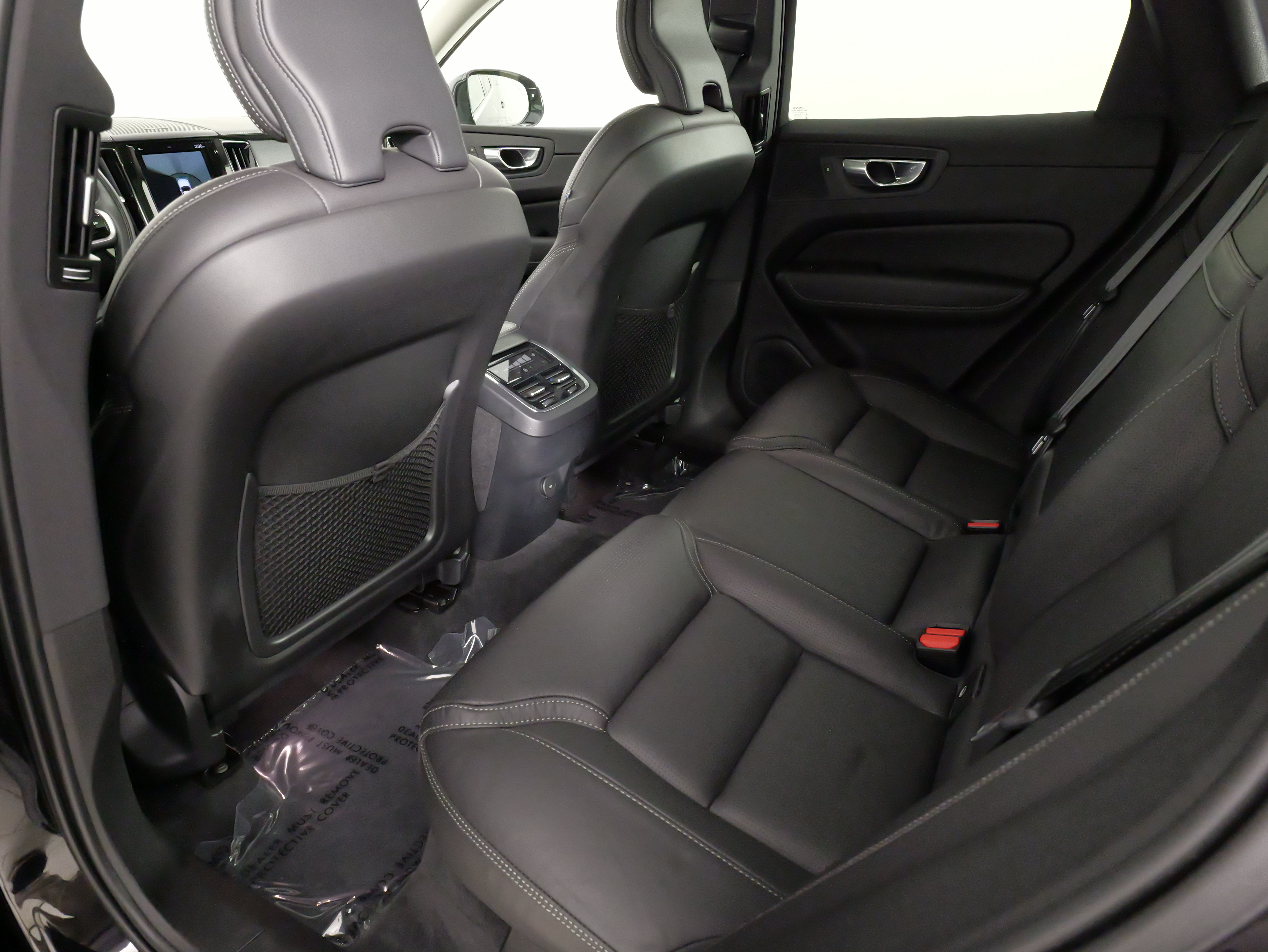 Used 2021 Volvo XC60 T6 Inscription w/ Advanced Package AWD/4WD image 36