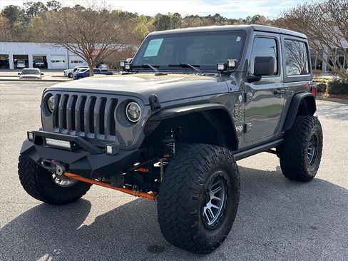 Used 2019 Jeep Wrangler Sport S image 7
