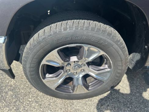 Used 2022 RAM 1500 Laramie AWD/4WD image 34