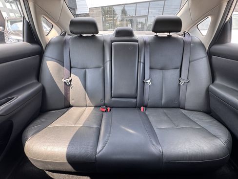 Used 2014 Nissan Altima 2.5 SL w/ Technology Package FWD image 18