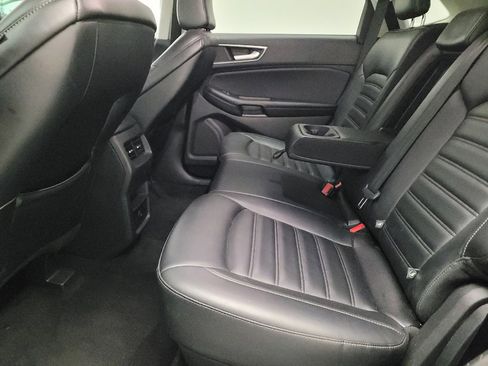 Used 2023 Ford Edge SEL image 18
