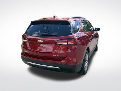 Used 2023 Chevrolet Equinox Premier AWD/4WD image 6