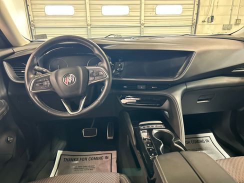 Used 2023 Buick Envision Preferred w/ Sport Touring Package AWD/4WD image 4