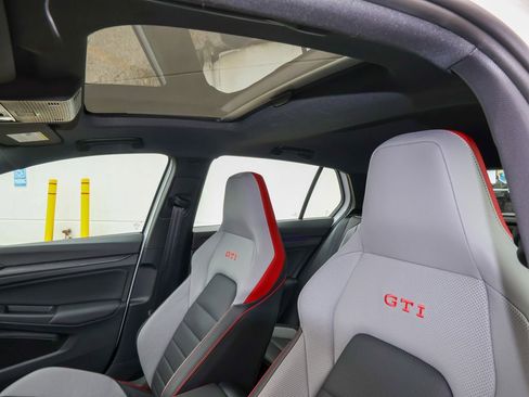 Used 2024 Volkswagen GTI Autobahn FWD image 12