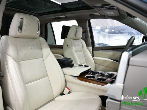 Used 2025 Cadillac Escalade Sport Platinum AWD/4WD image 75