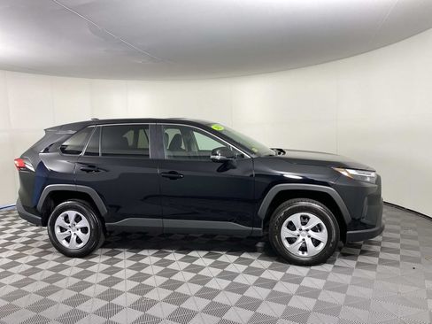 Used 2025 Toyota RAV4 LE AWD/4WD image 12