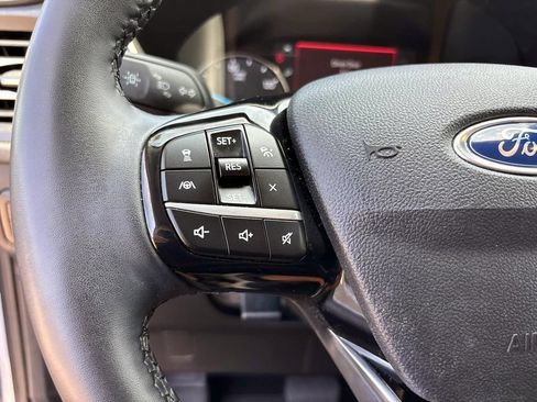Used 2022 Ford Escape SEL AWD/4WD image 22