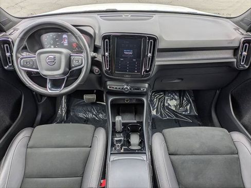 Used 2021 Volvo XC40 T5 R-Design w/ Advanced Package AWD/4WD image 20