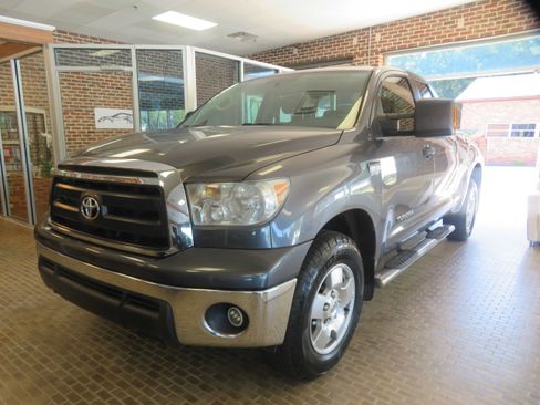 Used 2012 Toyota Tundra 4x4 Double Cab w/ Tow Pkg image 1