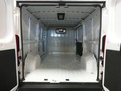 Used 2024 RAM ProMaster 3500 w/ Convenience Group image 23