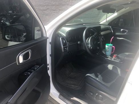 Used 2021 Kia Sorento SX image 10