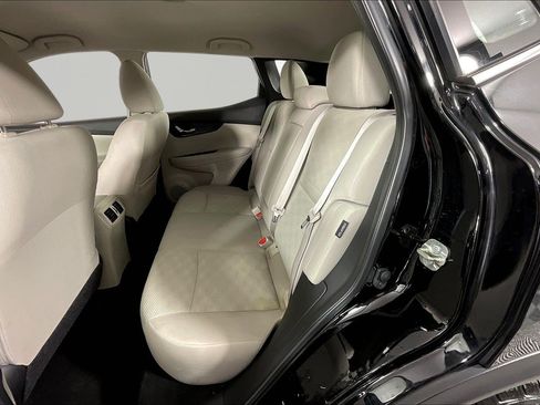 Used 2021 Nissan Rogue Sport SV AWD/4WD image 22