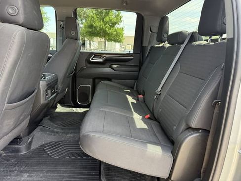 Used 2024 Chevrolet Silverado 2500 LT AWD/4WD image 26