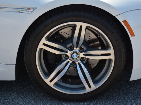 Used 2008 BMW M6 Convertible RWD image 34