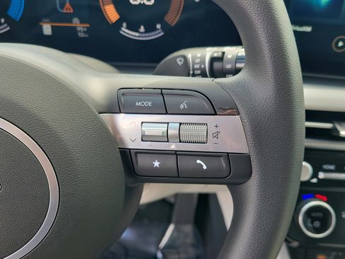 New 2026 Hyundai Tucson SEL image 18