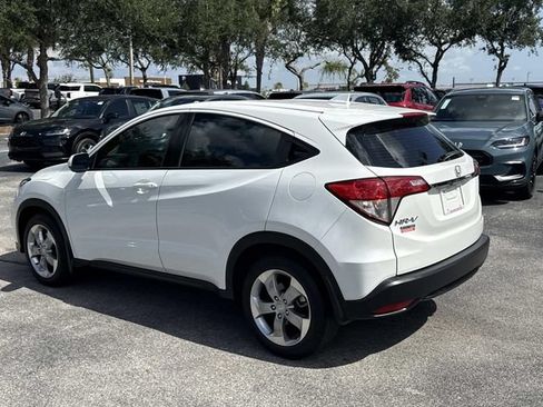 Certified 2022 Honda HR-V LX image 6