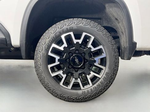 New 2026 Chevrolet Silverado 2500 LT w/ Leather Package image 30