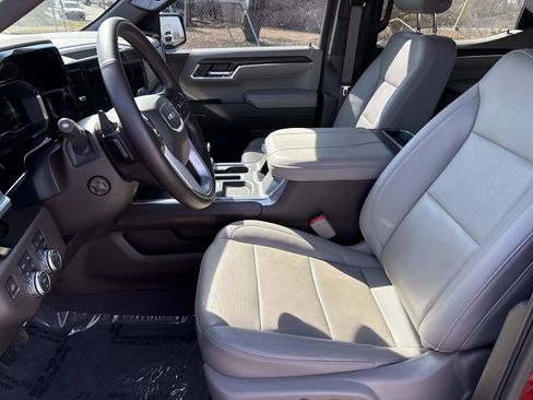 Certified 2023 GMC Sierra 1500 SLT w/ SLT Premium Package image 17