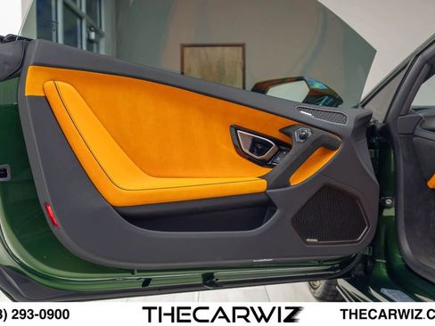 Used 2024 Lamborghini Huracan Tecnica RWD image 55