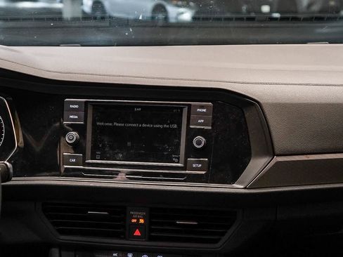 Used 2019 Volkswagen Jetta S w/ Driver Assistance Package image 13