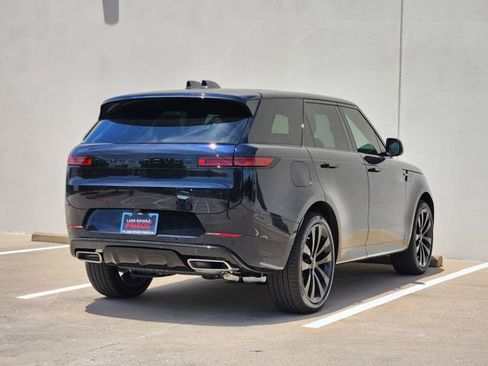 New 2026 Land Rover Range Rover Sport Dynamic SE AWD/4WD image 4